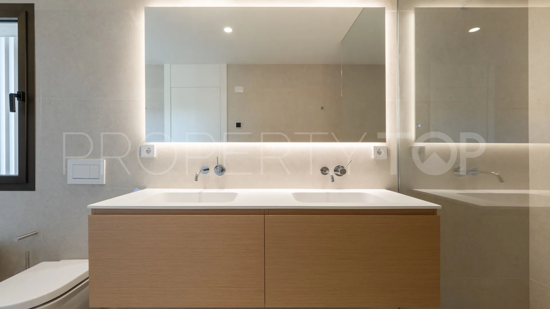 Real de La Quinta 4 bedrooms apartment for sale