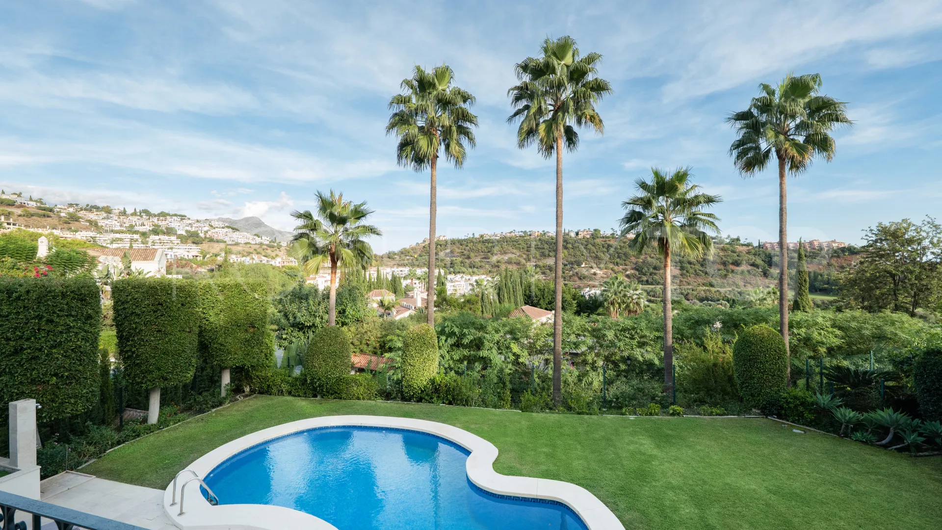 For sale Los Arqueros villa