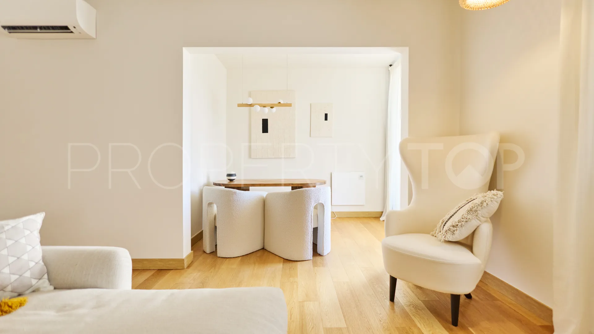 For sale apartment in Playas del Duque