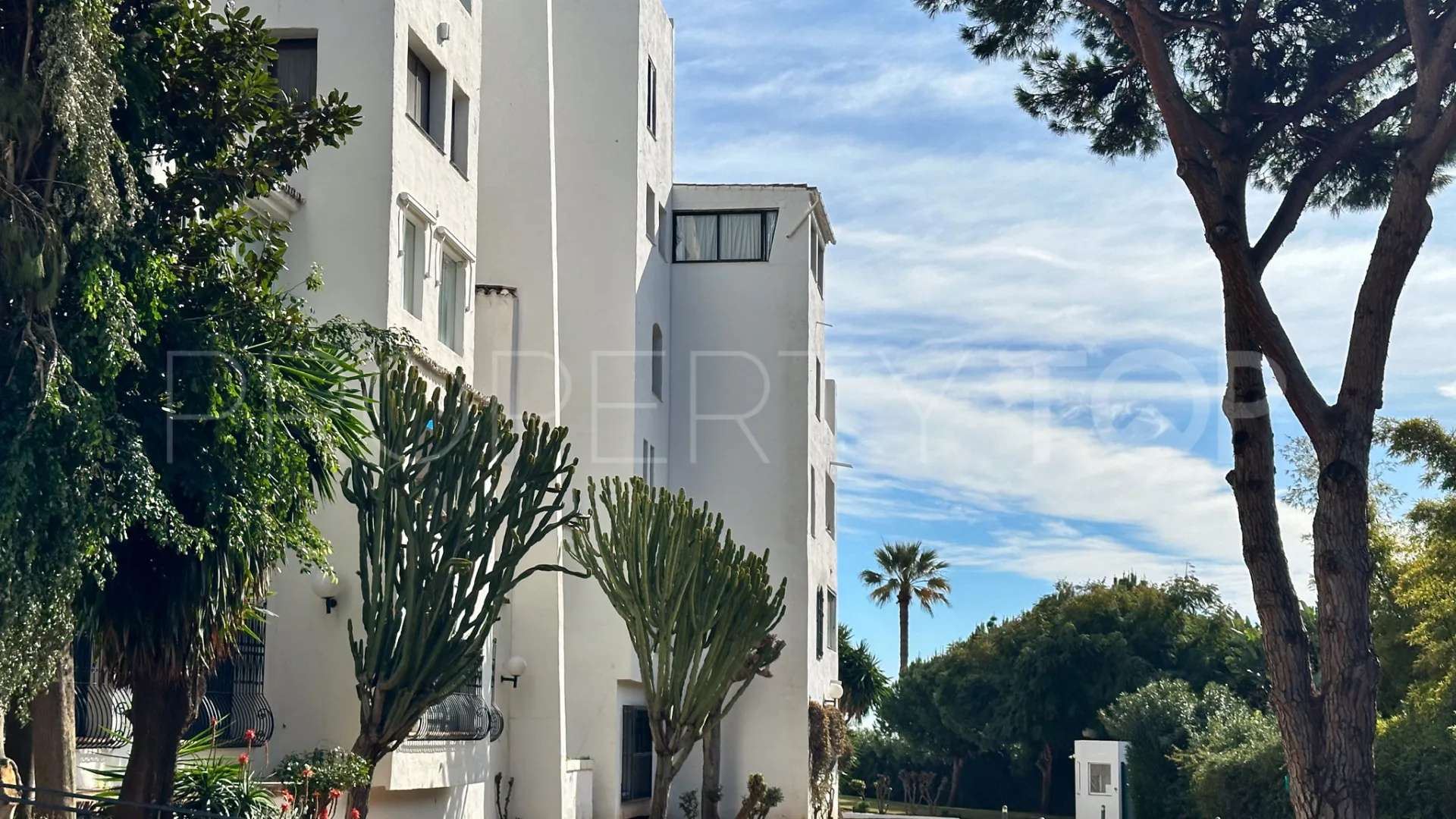 For sale apartment in Playas del Duque