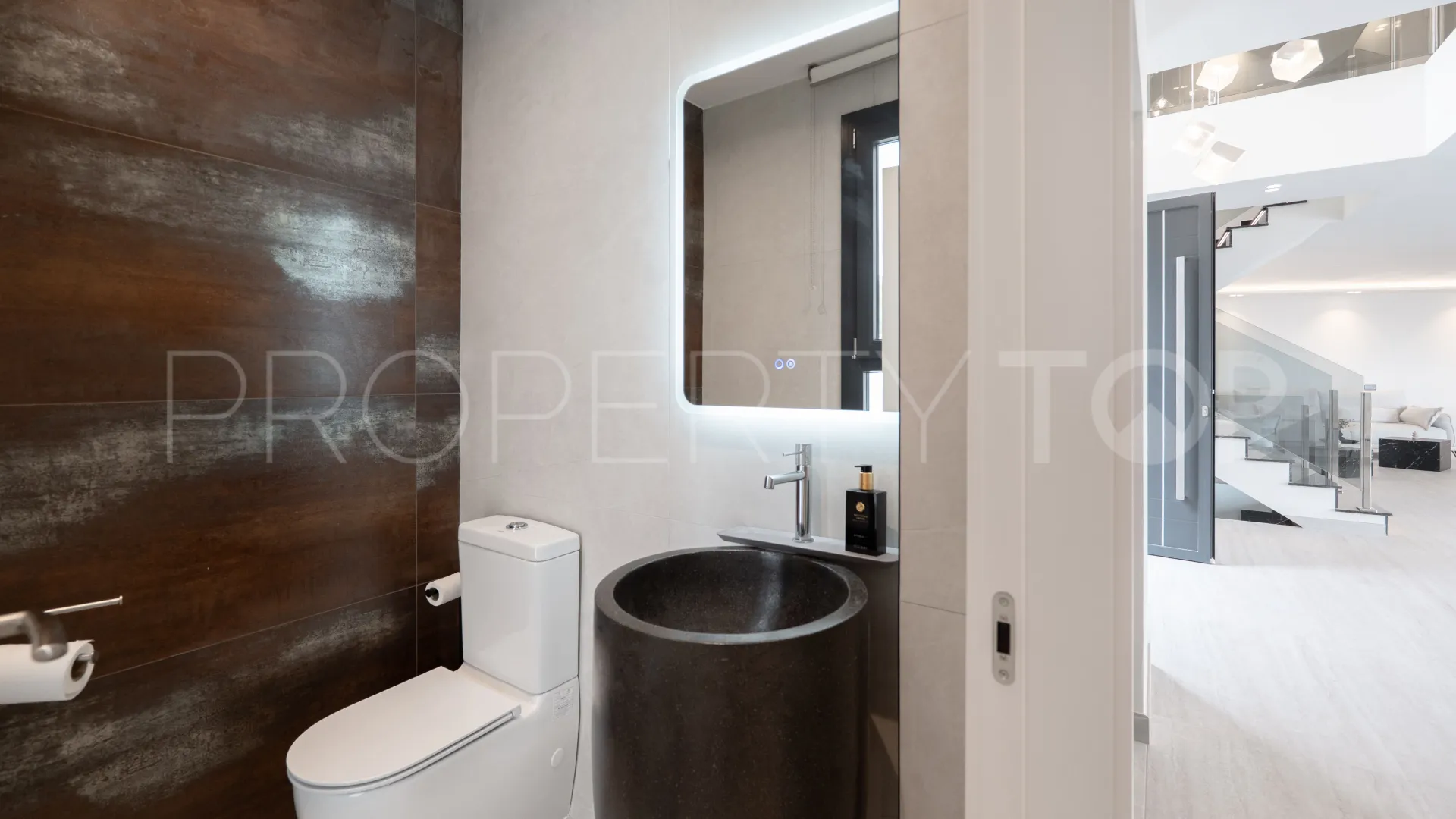 Villa con 5 dormitorios a la venta en Mijas Costa