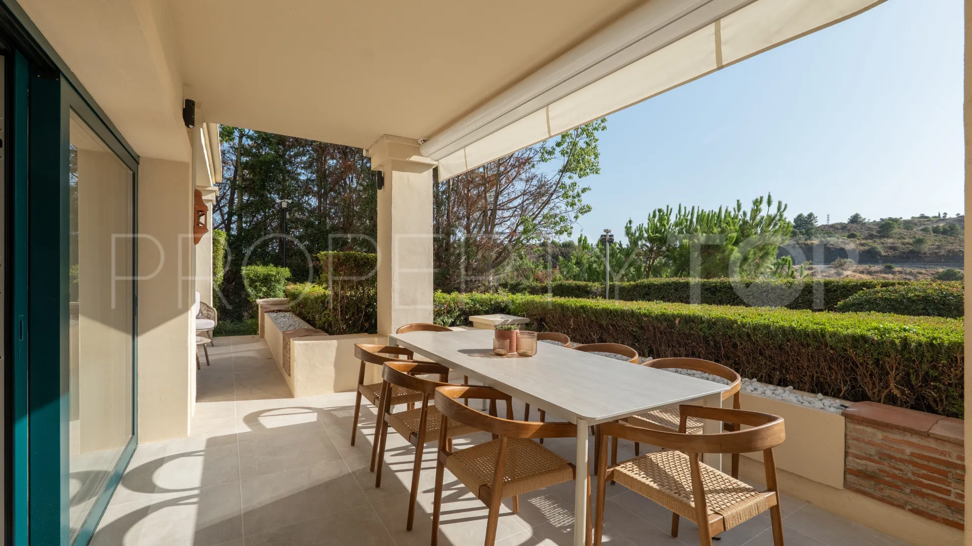 Apartamento planta baja en venta en Los Capanes del Golf de 4 dormitorios