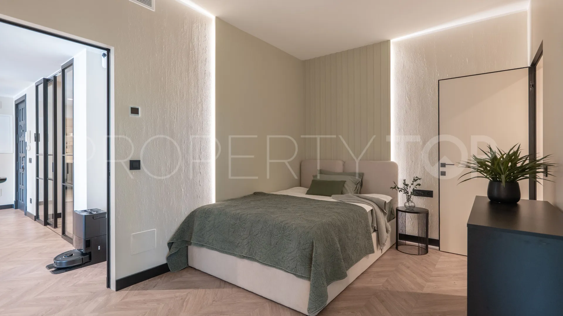 Apartamento planta baja en venta en Los Capanes del Golf de 4 dormitorios