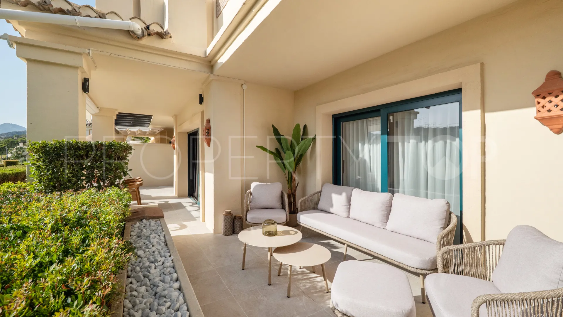 Apartamento planta baja en venta en Los Capanes del Golf de 4 dormitorios