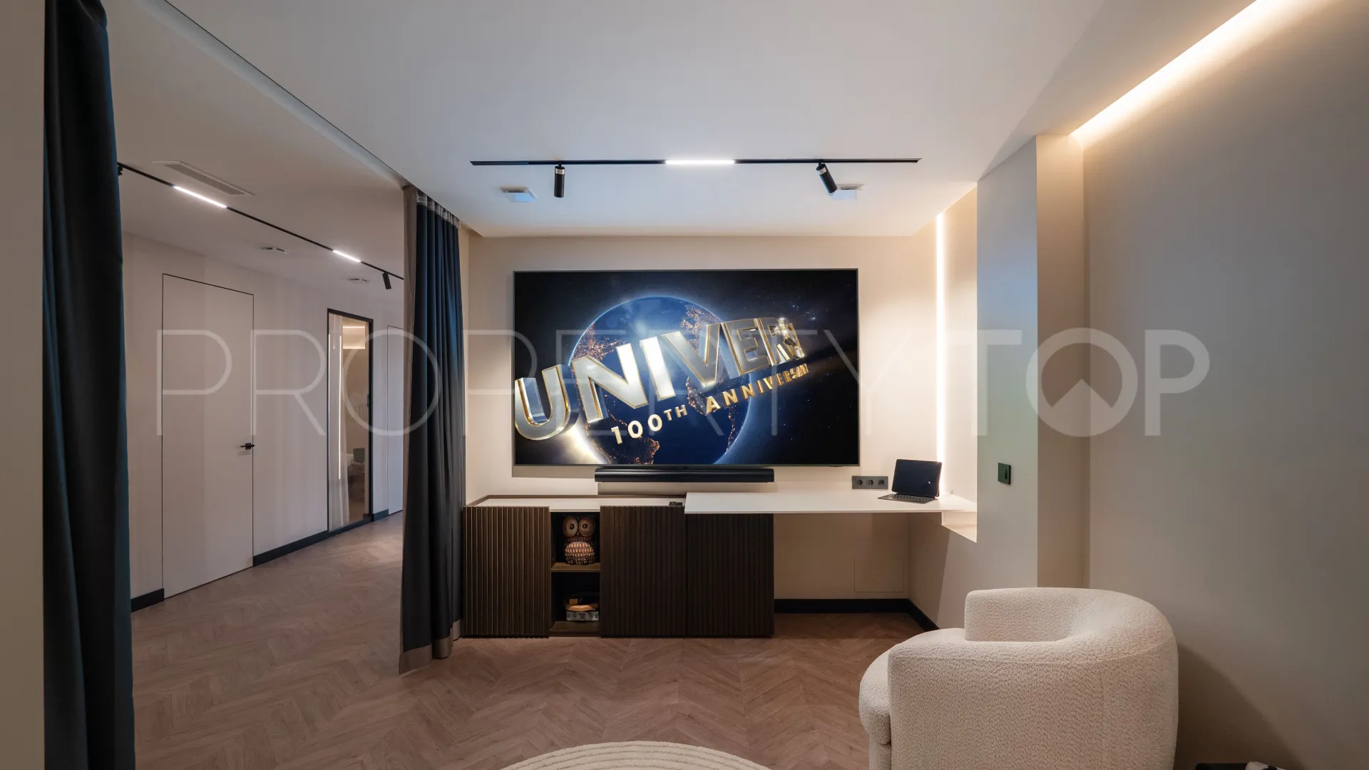 Apartamento planta baja en venta en Los Capanes del Golf de 4 dormitorios