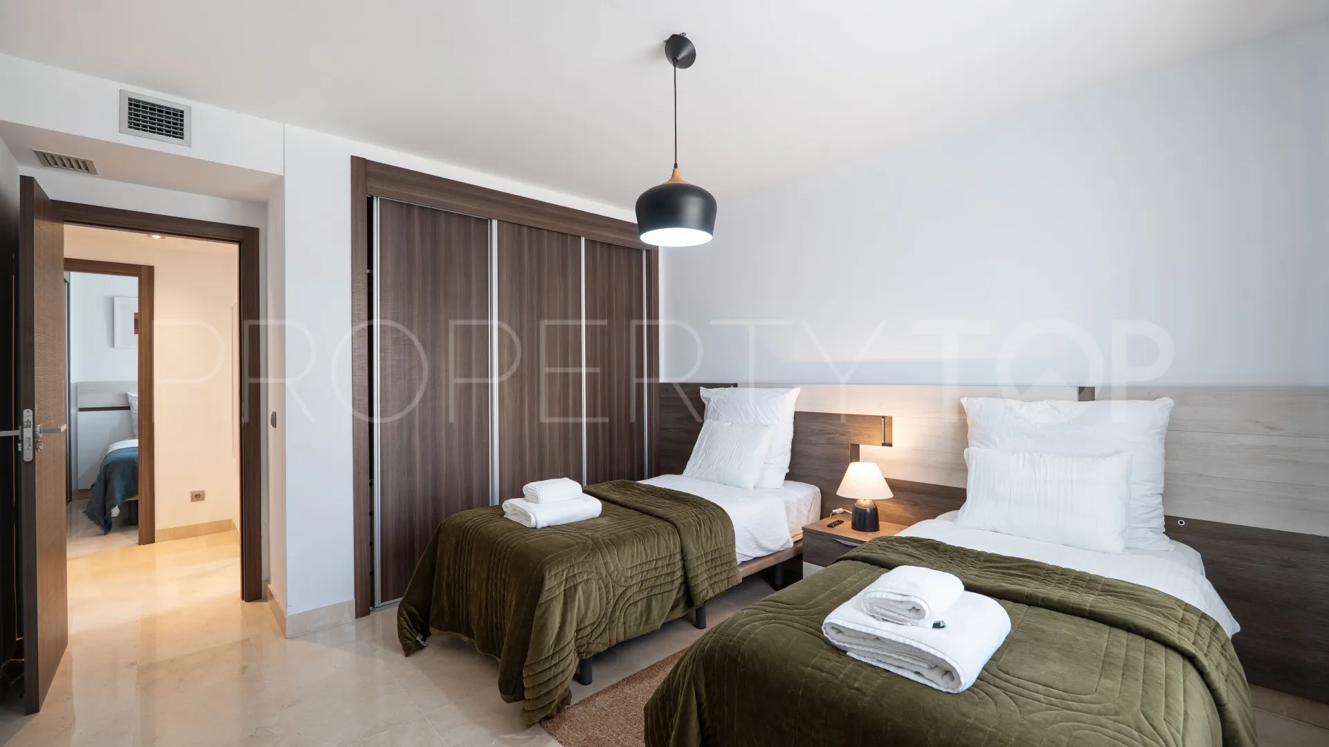 Comprar Ático de 3 dormitorios en San Pedro de Alcantara