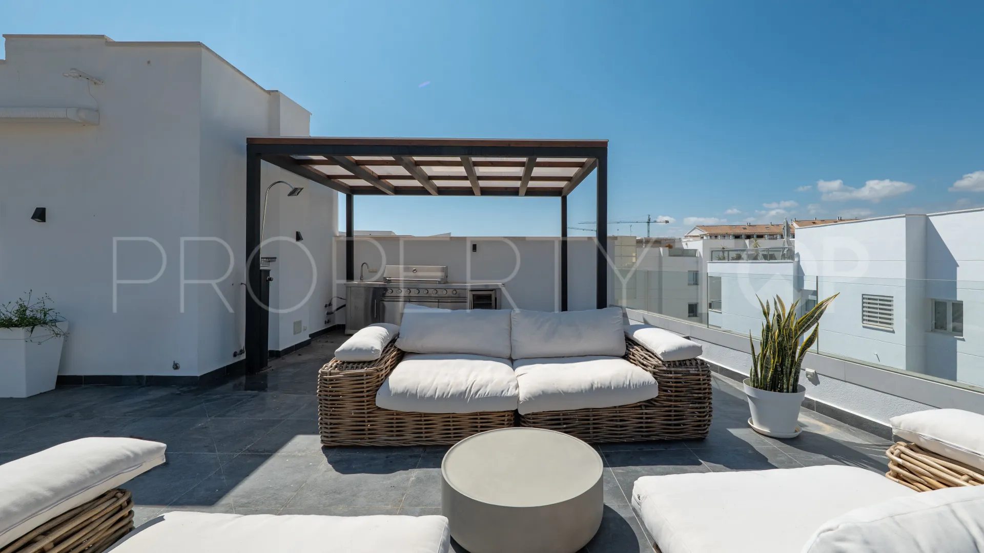 Comprar Ático de 3 dormitorios en San Pedro de Alcantara