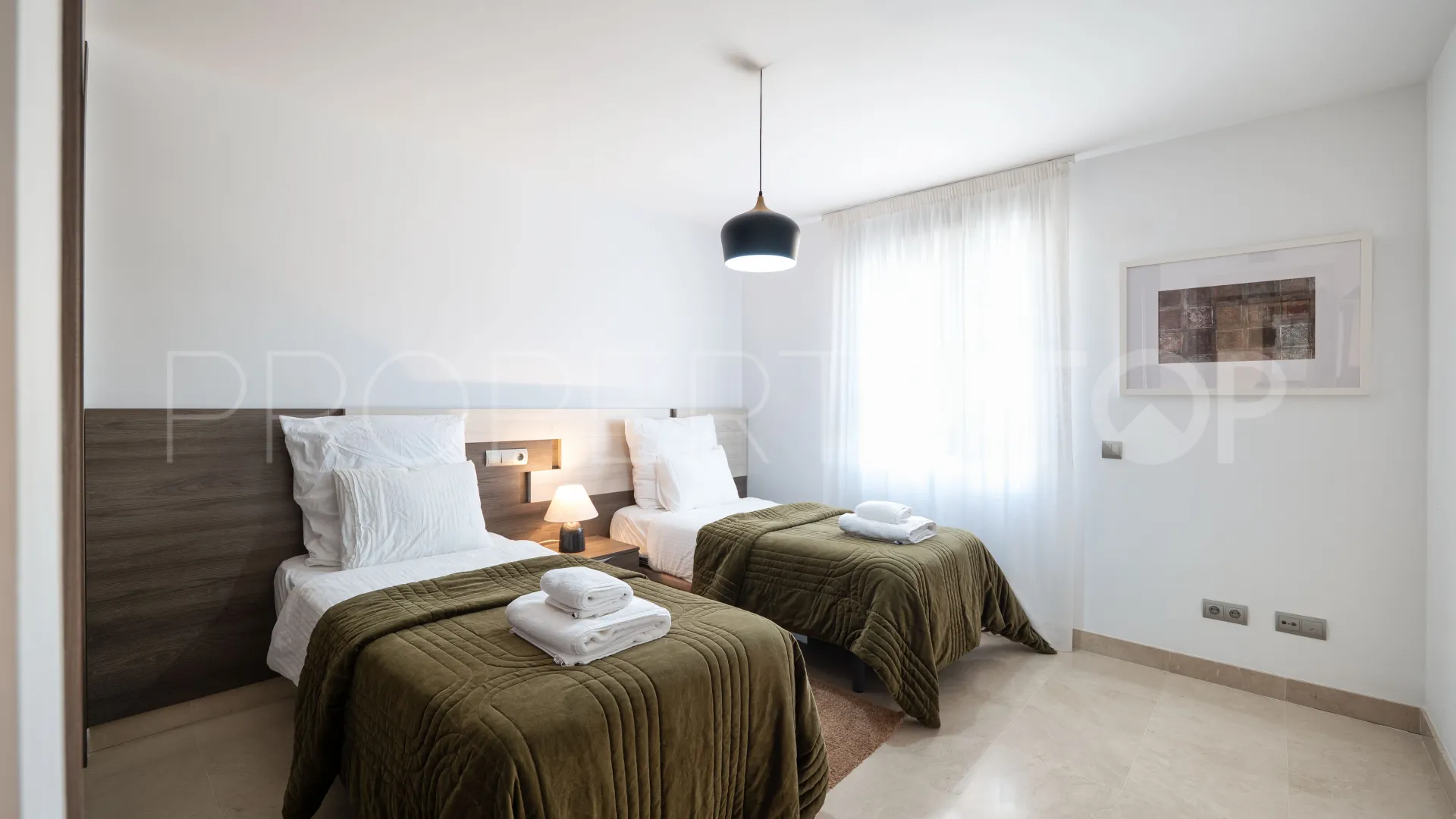 Comprar Ático de 3 dormitorios en San Pedro de Alcantara
