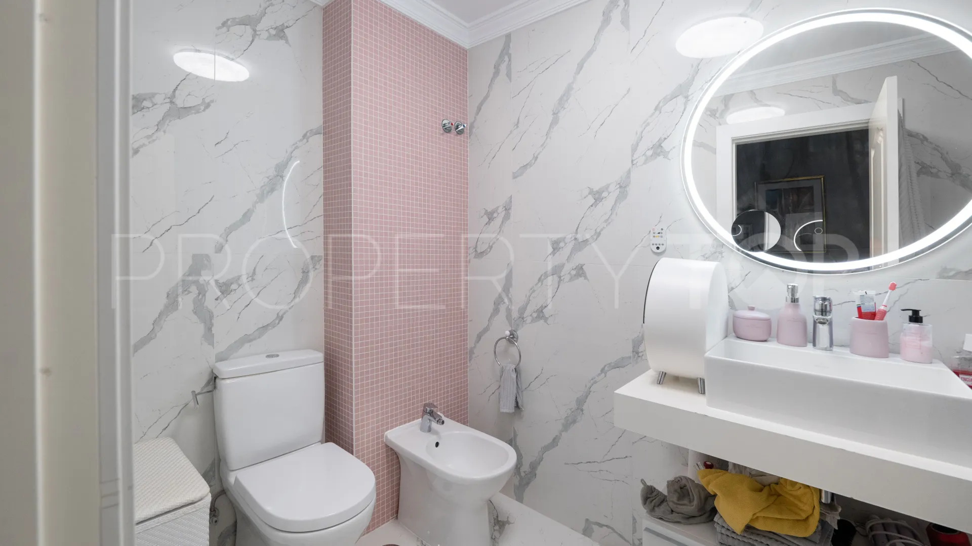 5 bedrooms apartment for sale in Los Capanes del Golf