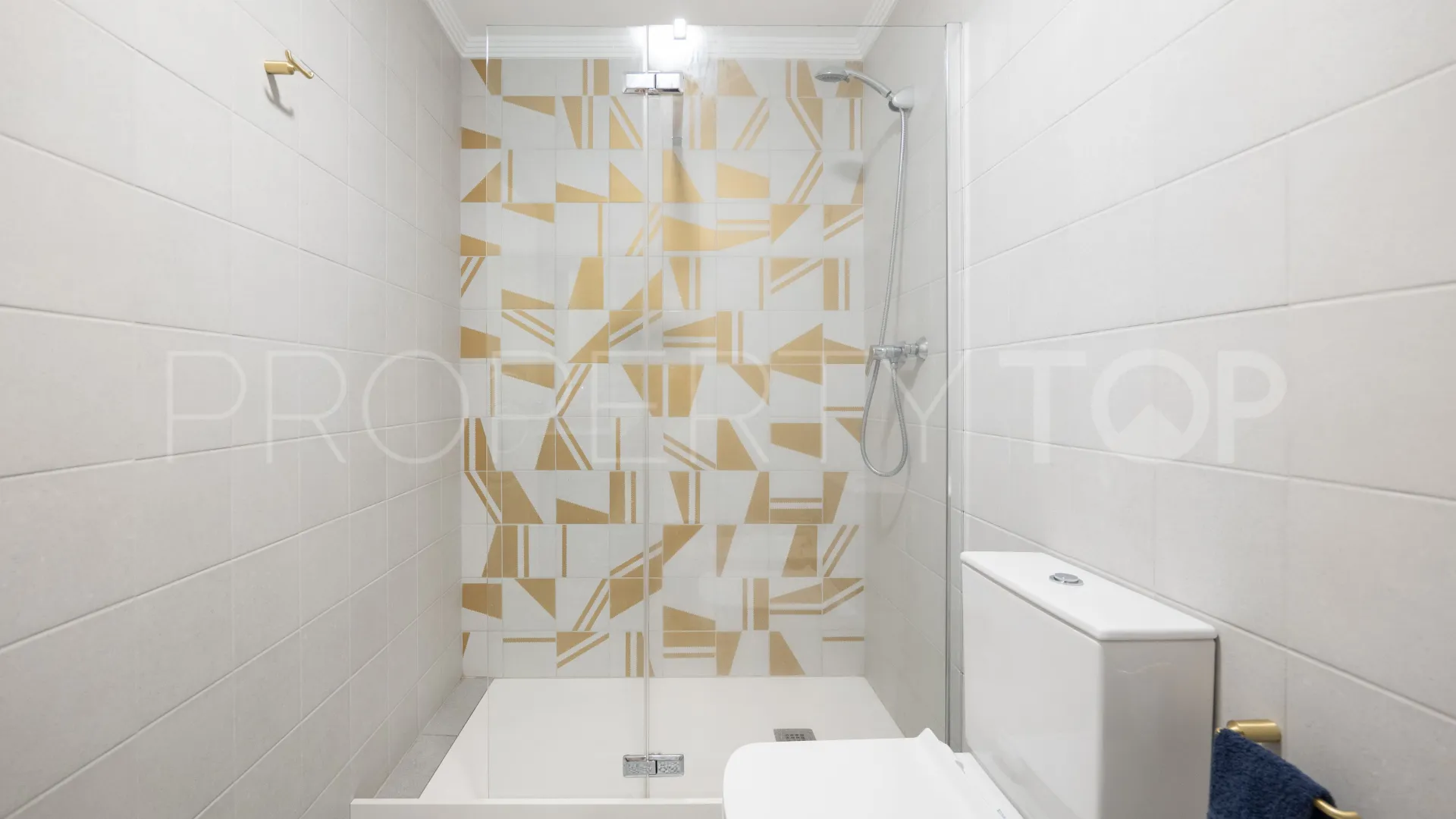 5 bedrooms apartment for sale in Los Capanes del Golf