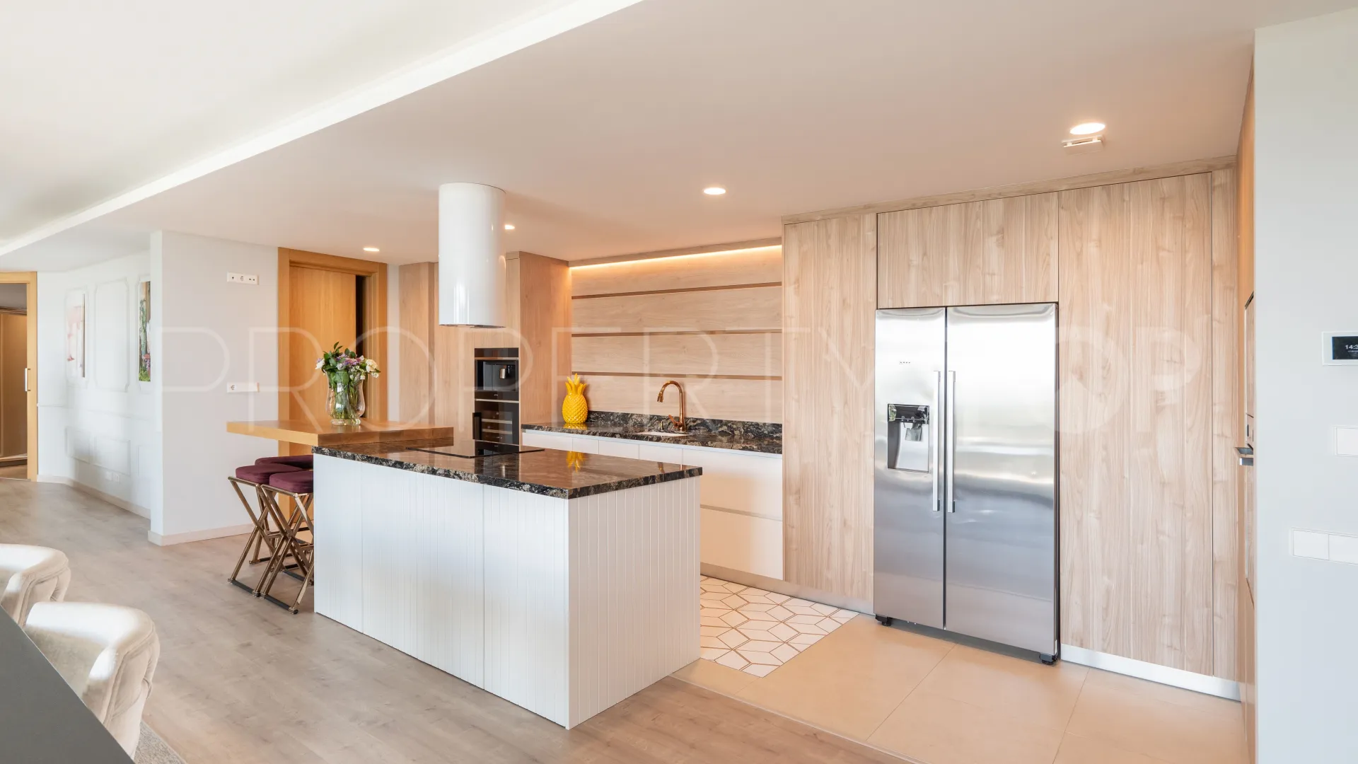 Apartment for sale in Real de La Quinta with 4 bedrooms