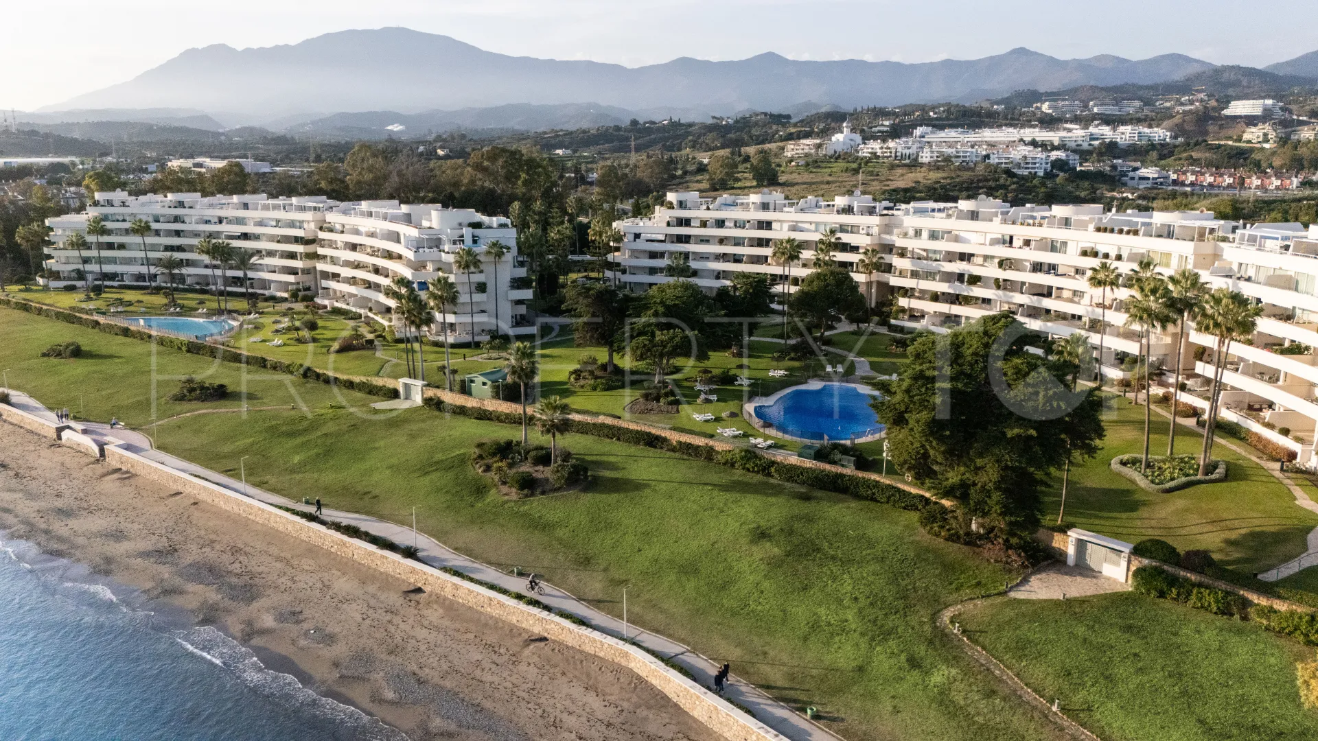 Apartment in Los Granados Playa for sale