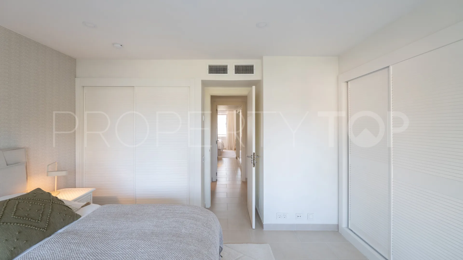 Apartment in Los Granados Playa for sale