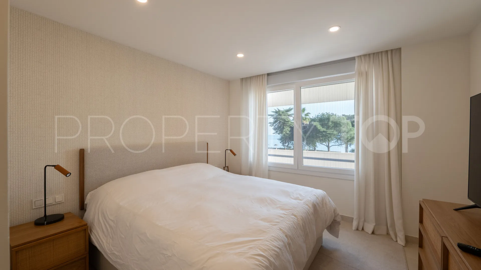 Apartment in Los Granados Playa for sale