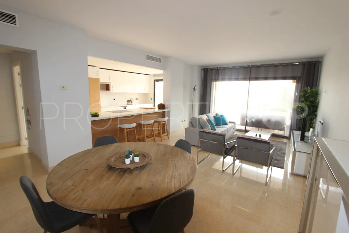 Benahavis, apartamento planta baja de 2 dormitorios en venta