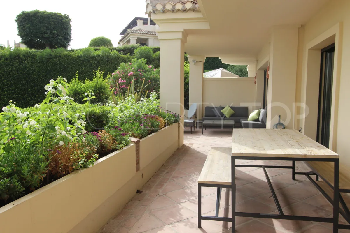 Benahavis, apartamento planta baja de 2 dormitorios en venta