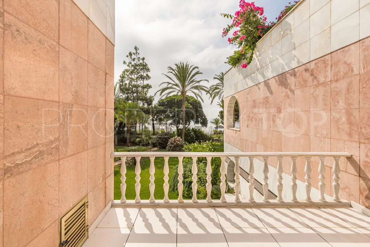Apartamento planta baja en venta en Gray D'Albion