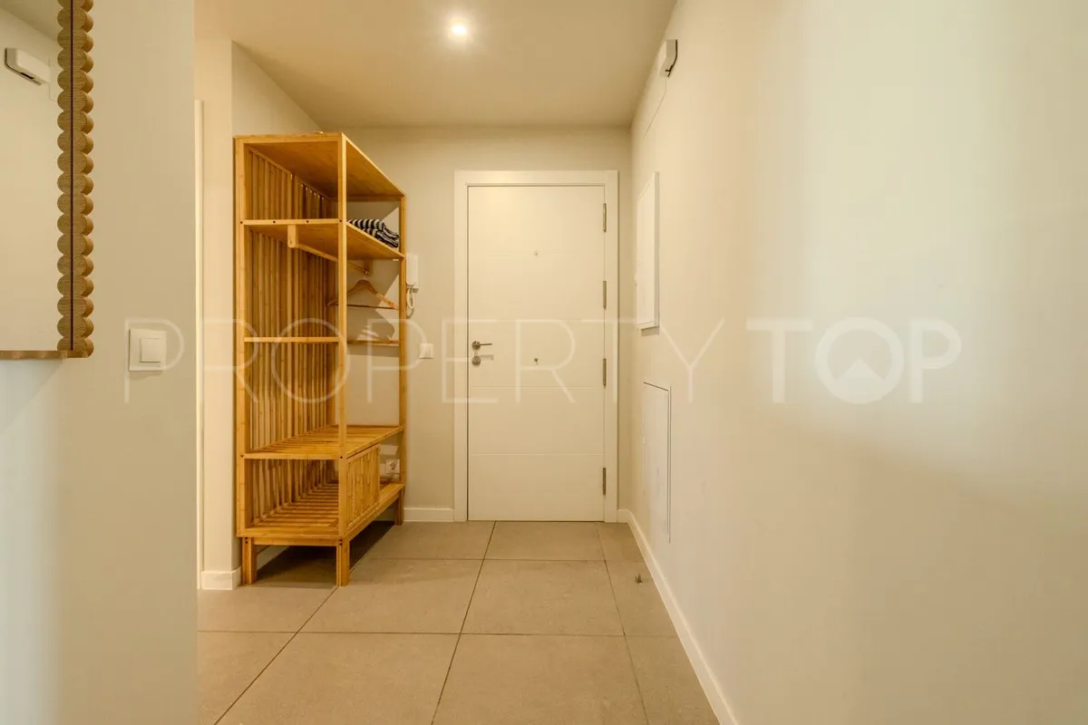 Apartamento planta baja a la venta con 3 dormitorios en Estepona