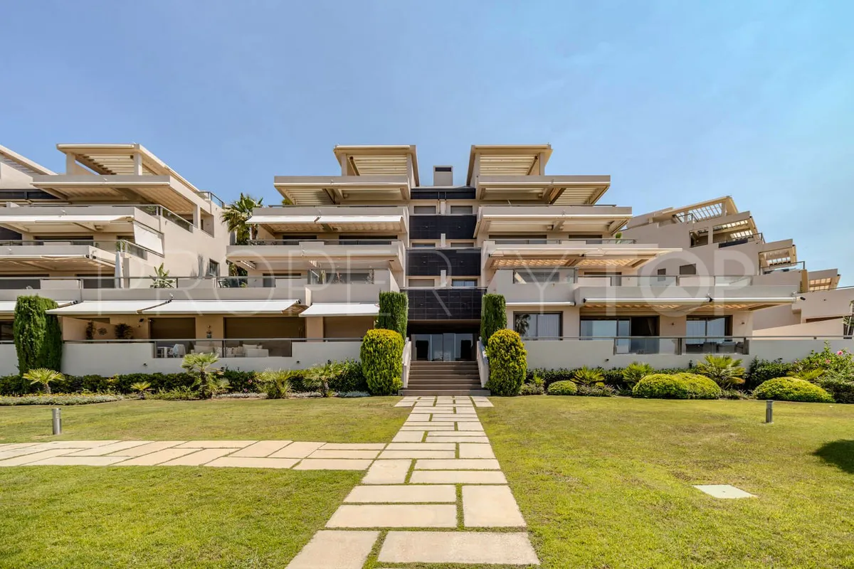 For sale Benahavis 3 bedrooms ground floor apartment