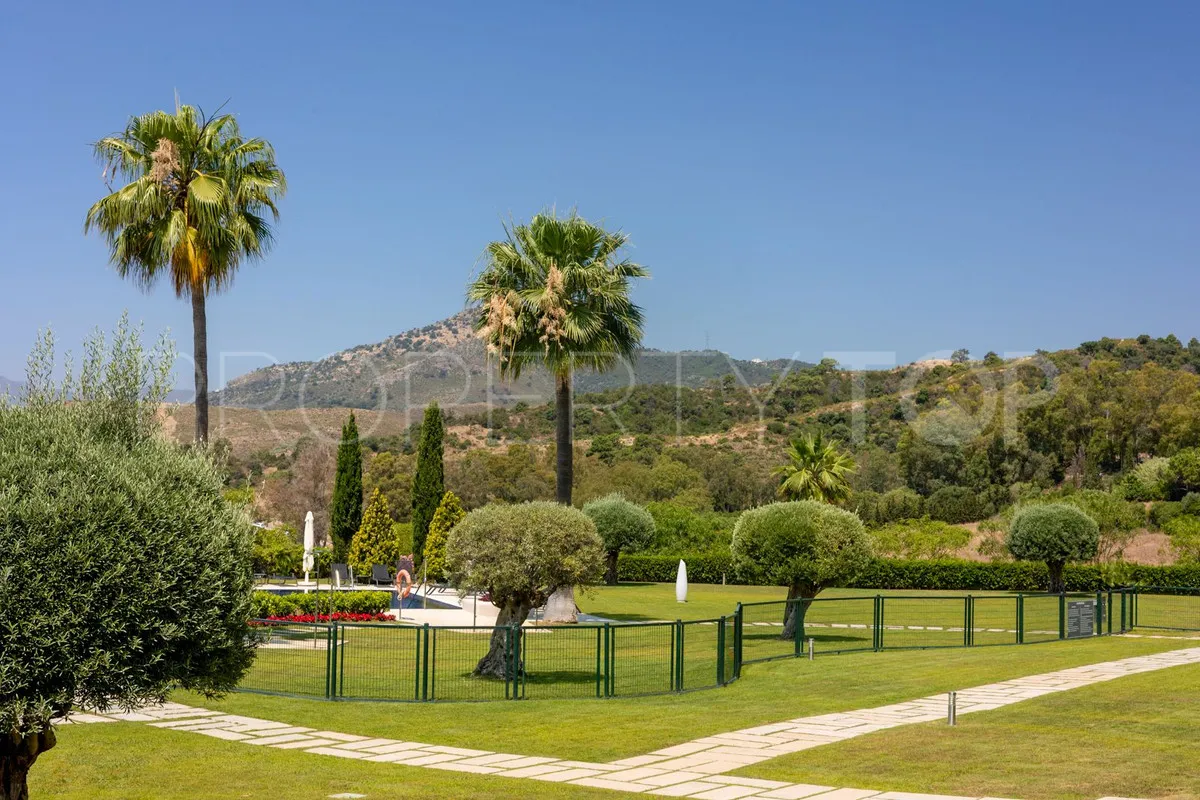 For sale Benahavis 3 bedrooms ground floor apartment