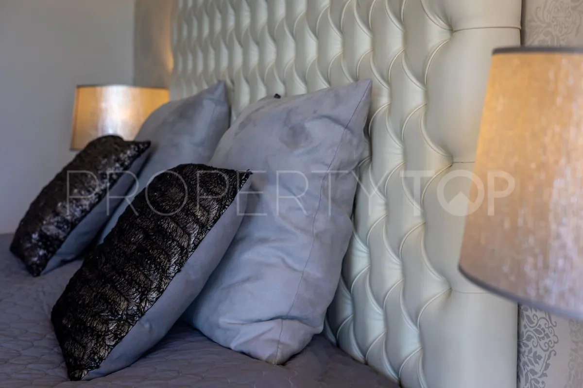 For sale Benahavis 3 bedrooms ground floor apartment