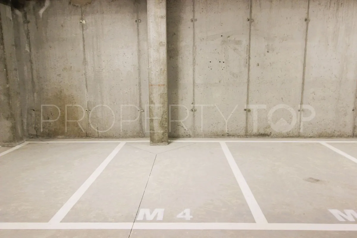 Apartamento en venta con 2 dormitorios en Estepona