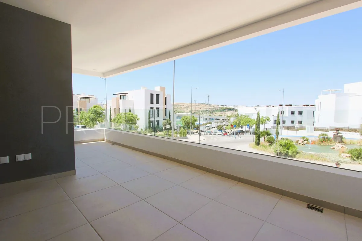 Apartamento en venta con 2 dormitorios en Estepona
