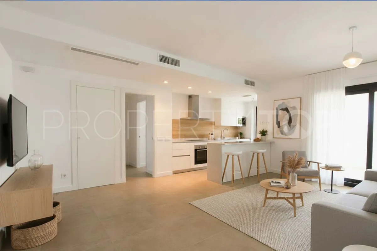 Apartamento en venta con 2 dormitorios en Estepona
