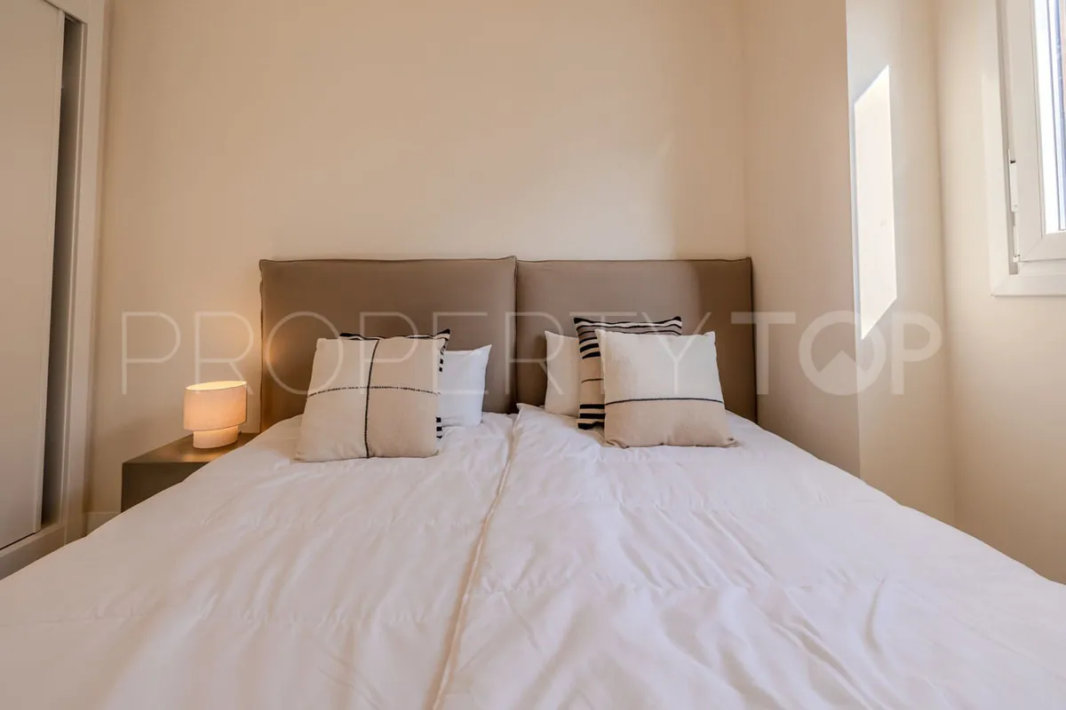 Comprar Ático en Estepona con 2 dormitorios