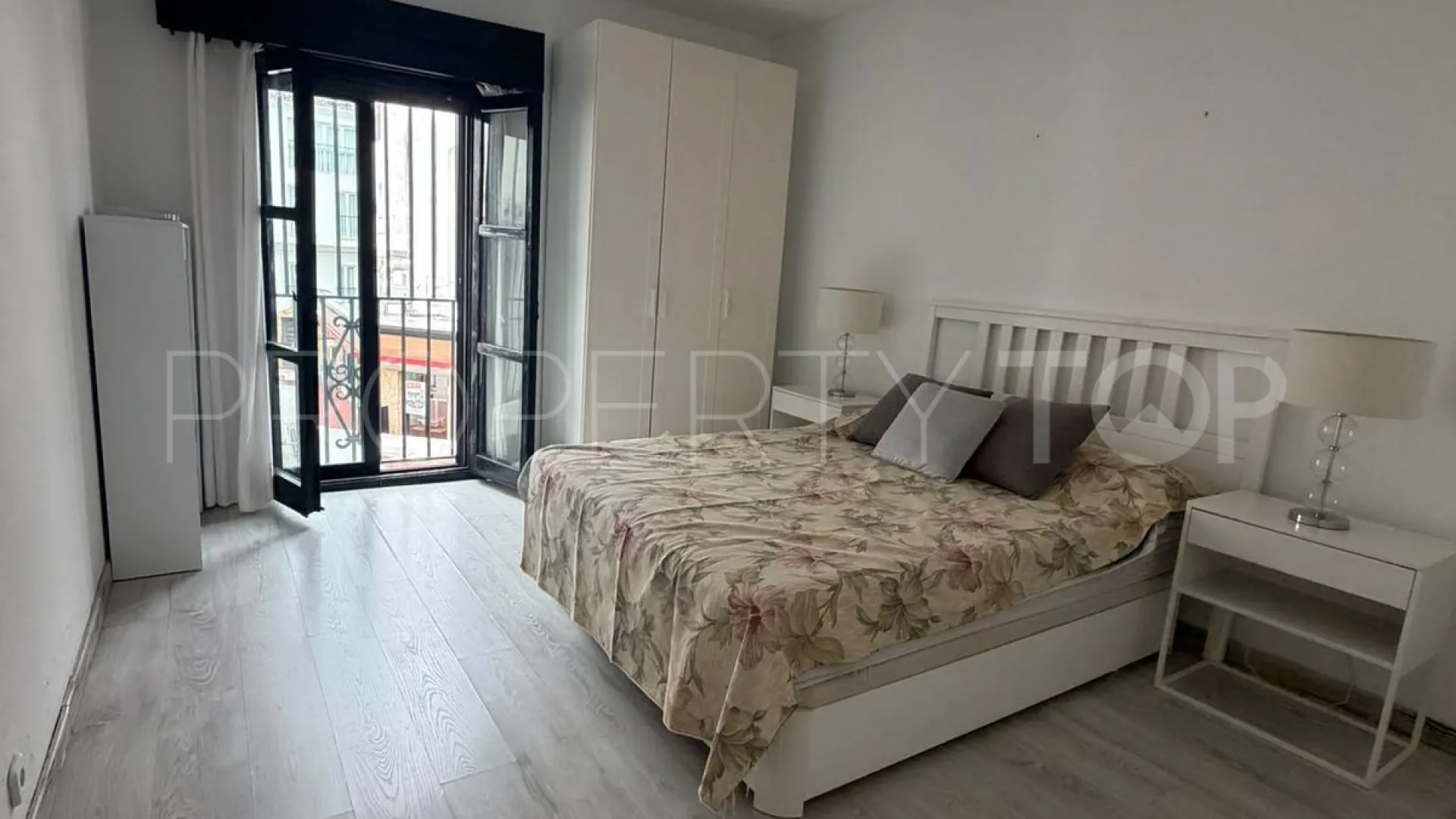 Comprar apartamento en Marbella - Puerto Banus