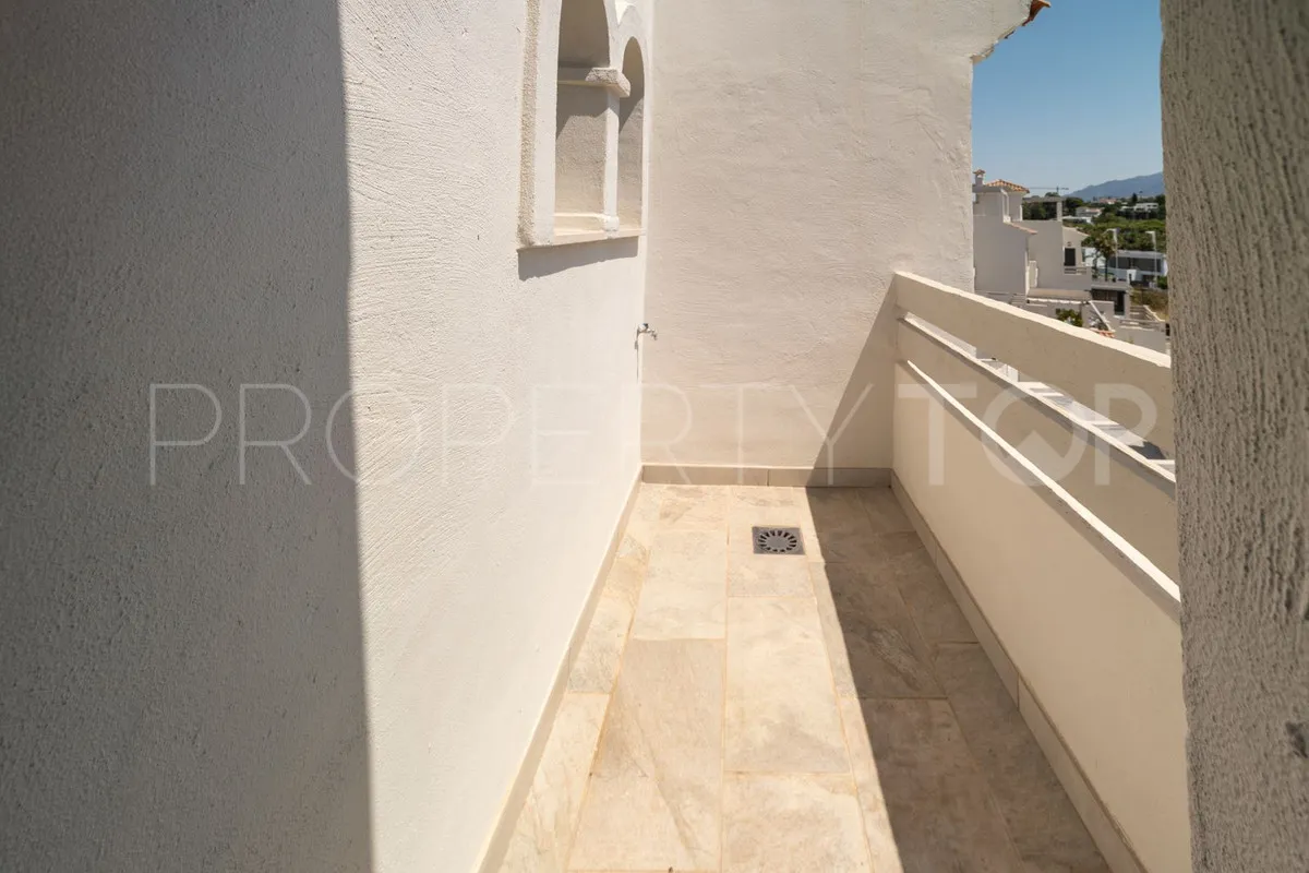 3 bedrooms Estepona town house for sale