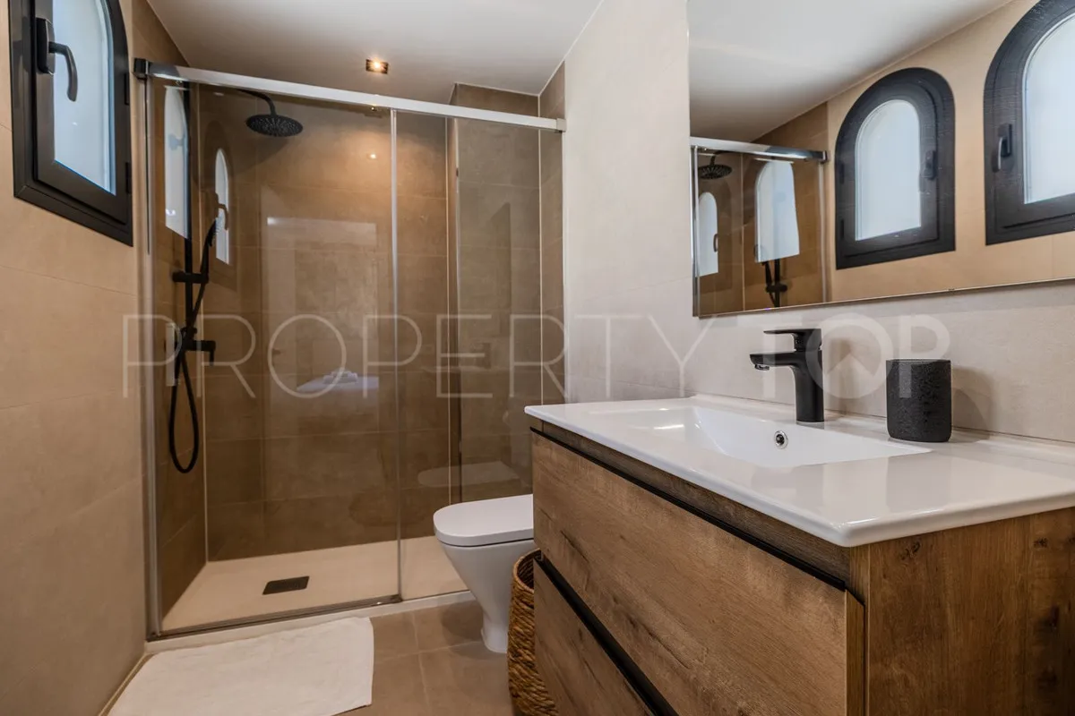 3 bedrooms Estepona town house for sale