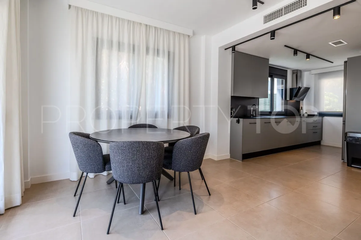 3 bedrooms Estepona town house for sale