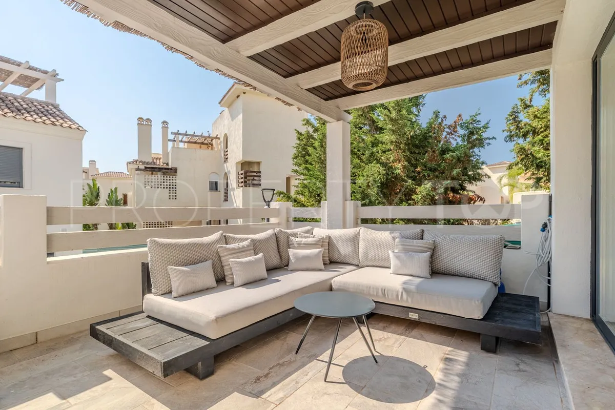 3 bedrooms Estepona town house for sale