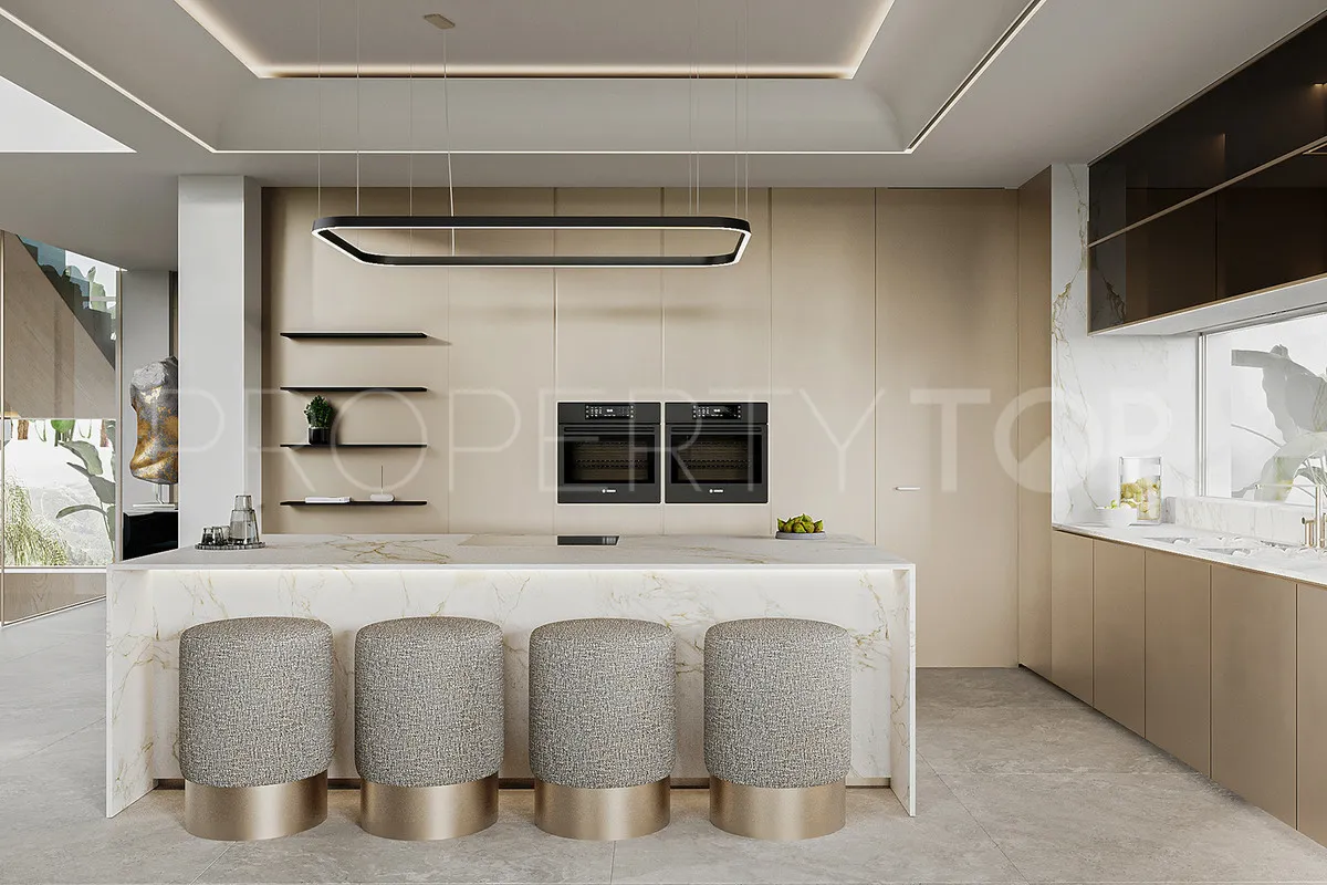Villa for sale in Marbella Golden Mile