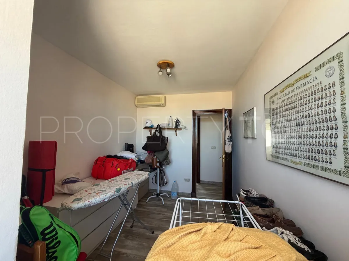 Se vende apartamento con 3 dormitorios en Ronda