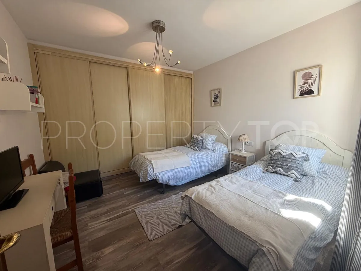 Se vende apartamento con 3 dormitorios en Ronda