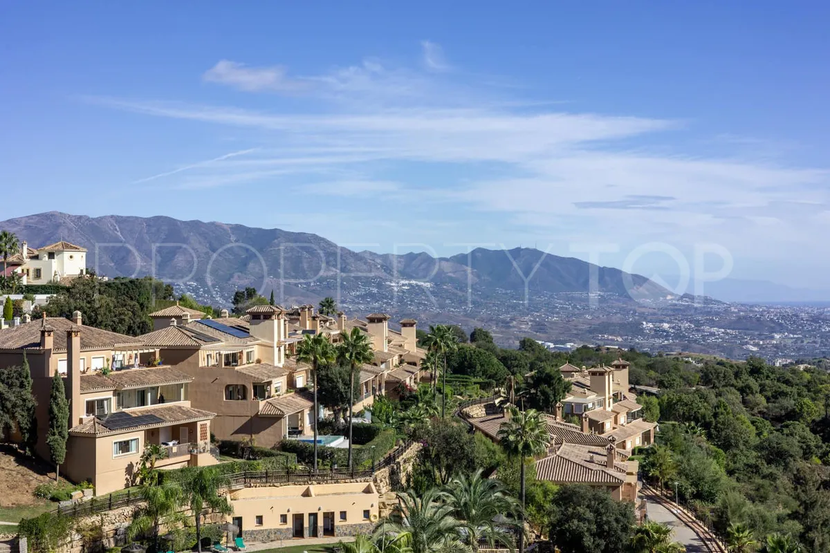Penthouse with 3 bedrooms for sale in La Mairena