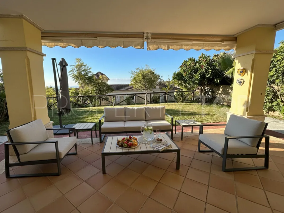 Buy town house in Marbella City