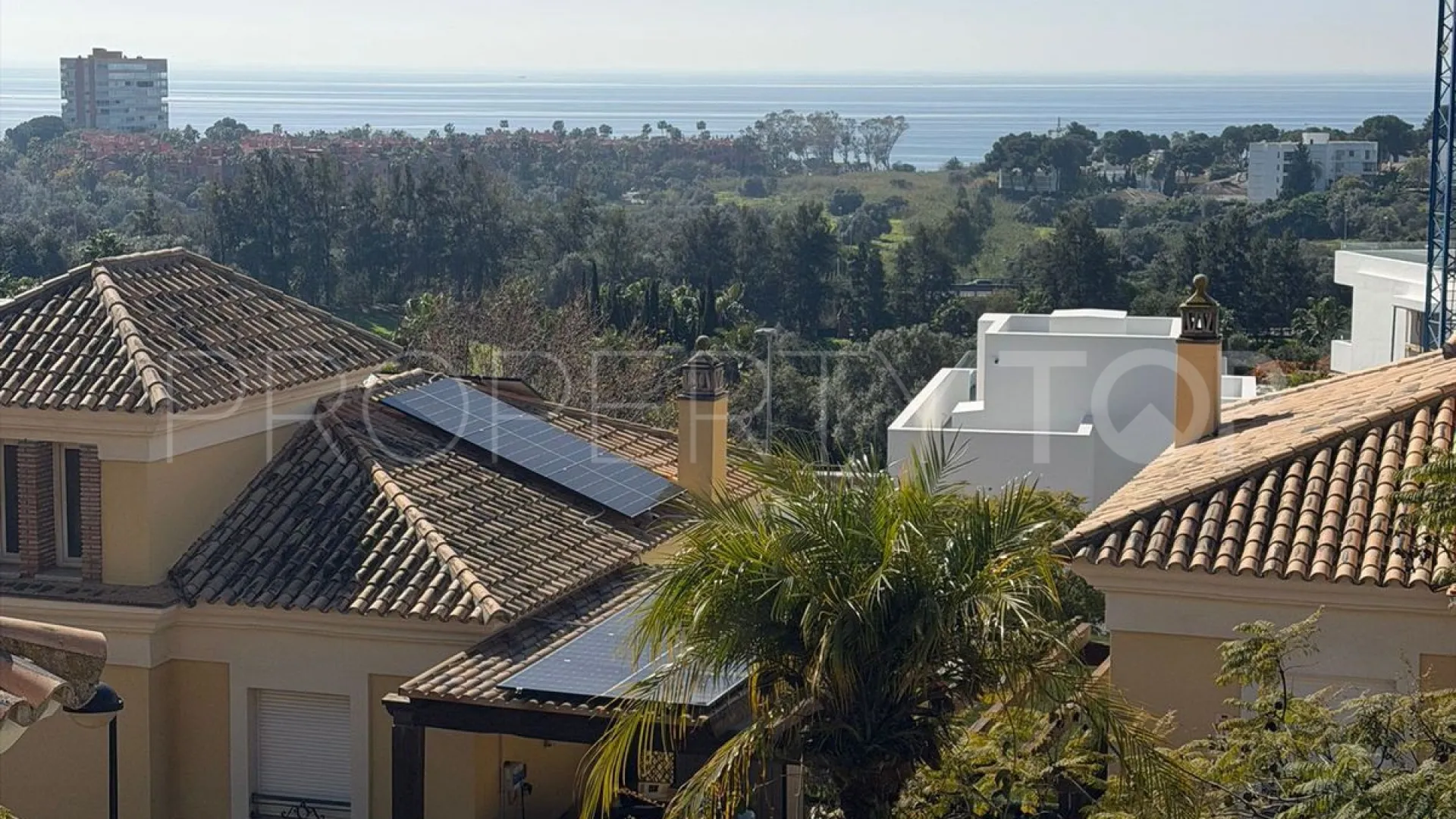 Buy town house in Marbella City