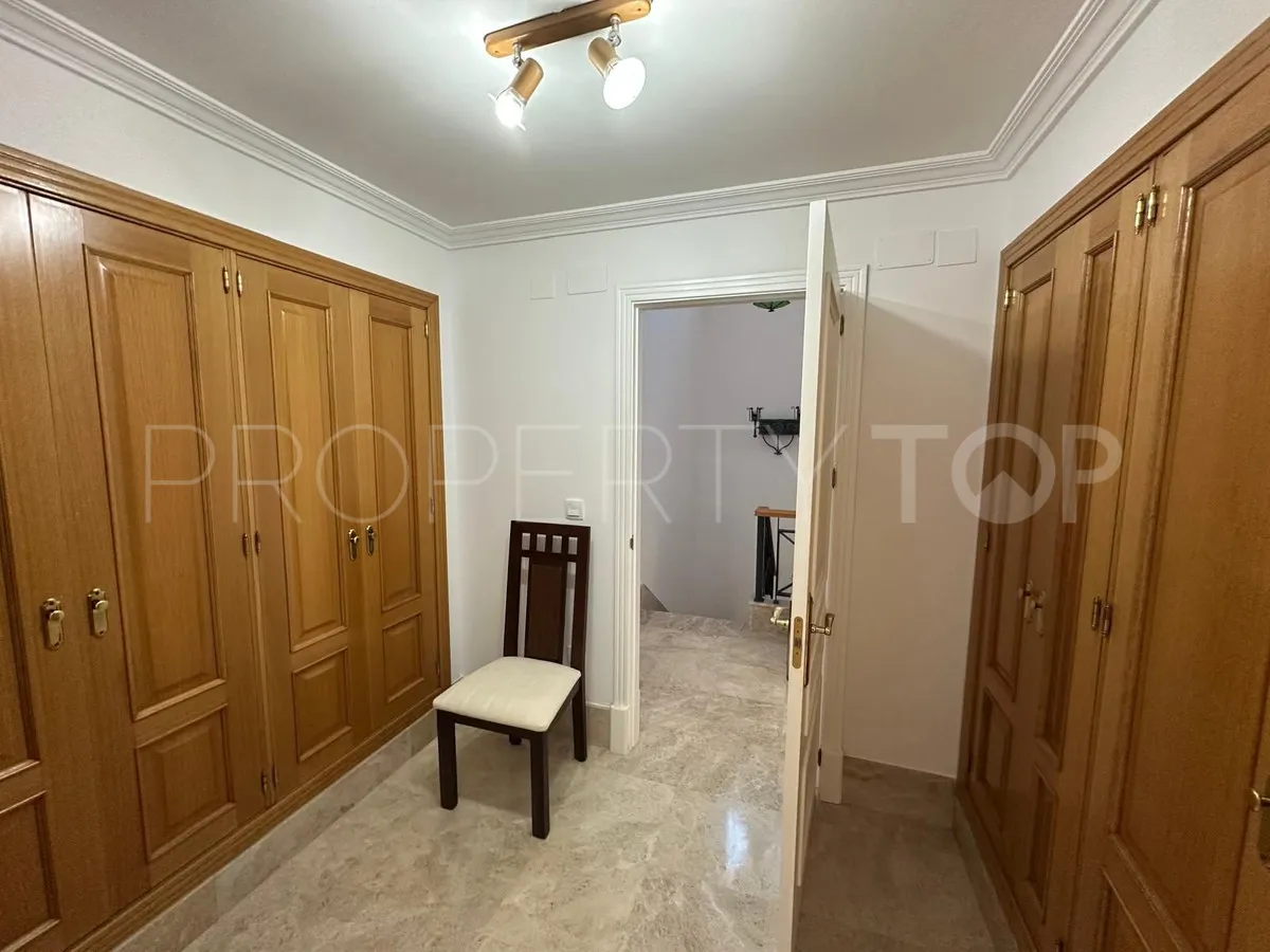 Buy town house in Marbella City