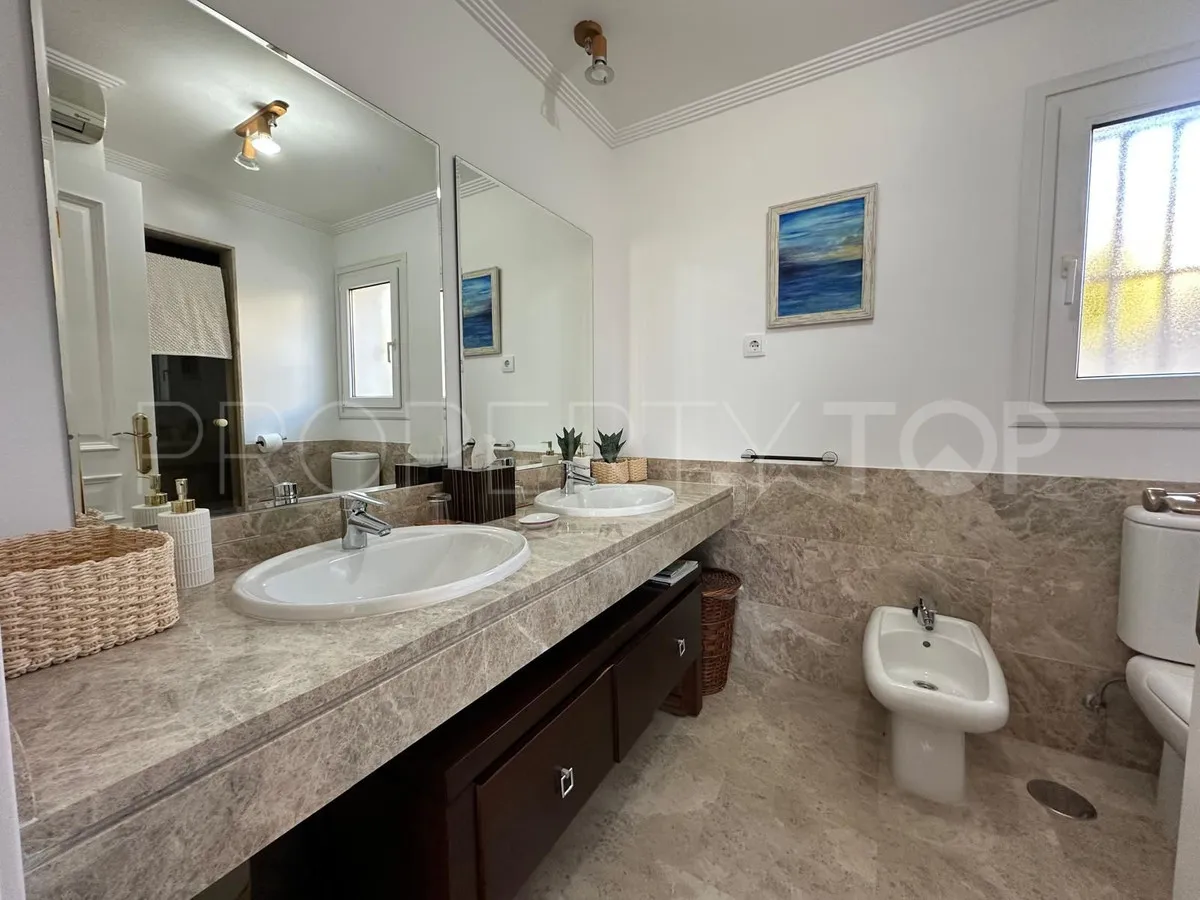 Buy town house in Marbella City