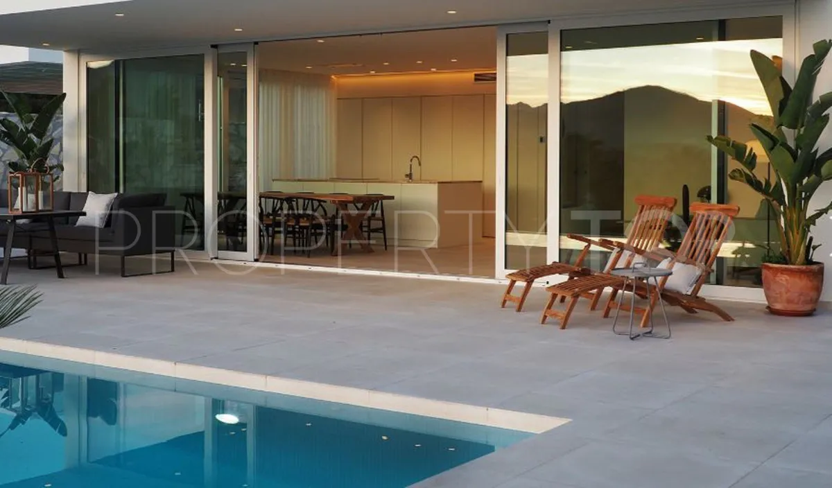 Villa con 4 dormitorios en venta en Mijas Costa