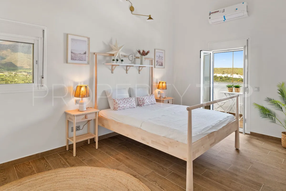 Ático con 3 dormitorios en venta en Estepona