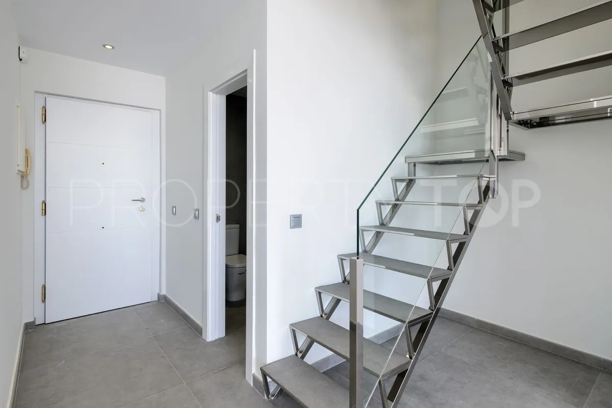3 bedrooms penthouse in Estepona for sale