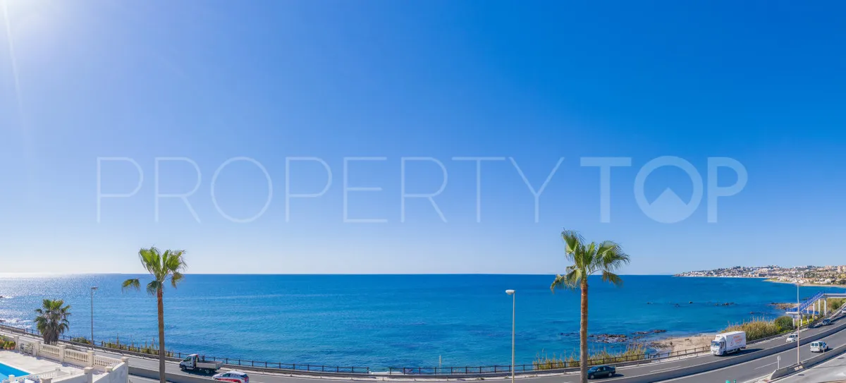 Villa en venta con 3 dormitorios en Mijas Costa