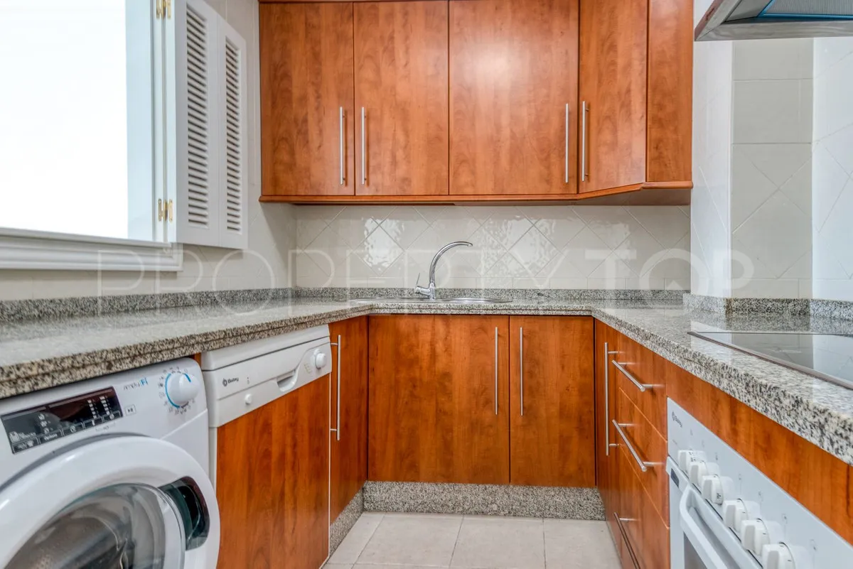 Apartamento a la venta en Elviria con 1 dormitorio