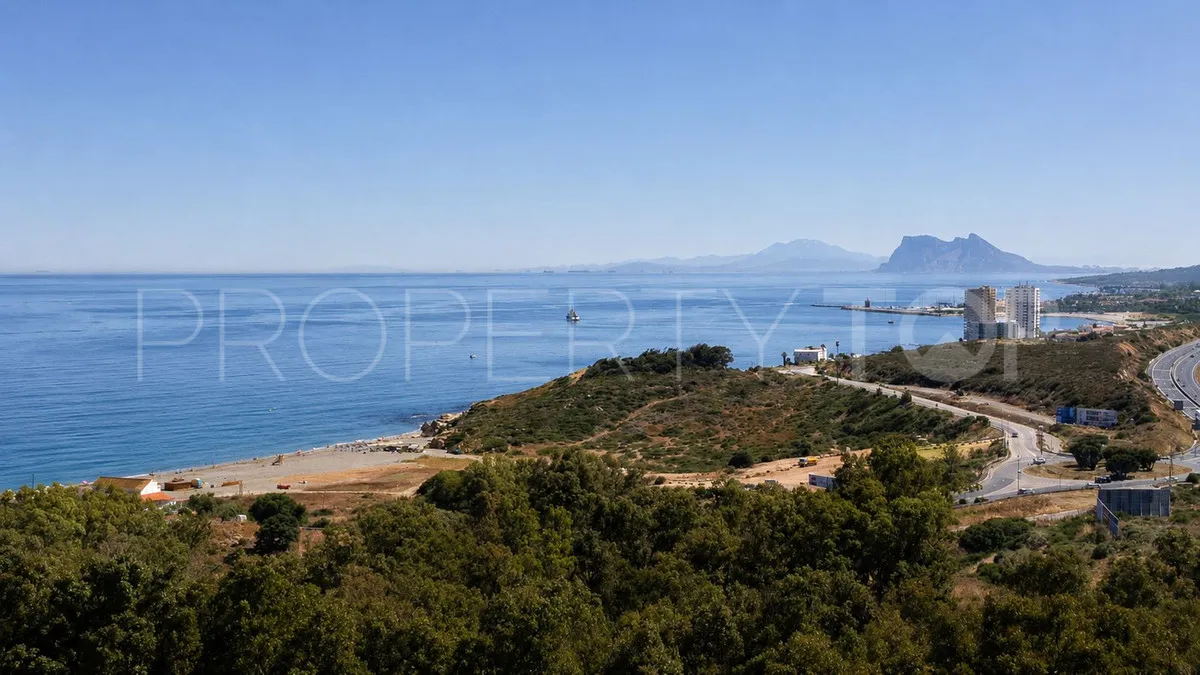 For sale villa with 5 bedrooms in Manilva