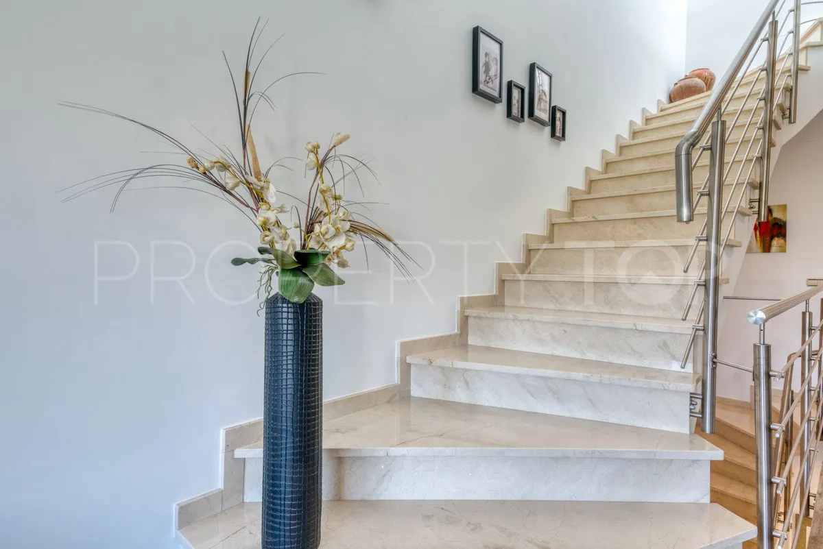 Villa for sale in Riviera del Sol with 3 bedrooms