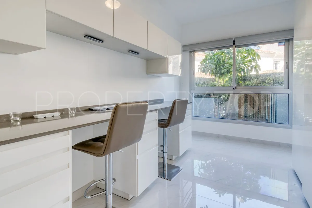 For sale ground floor apartment in Bel Air